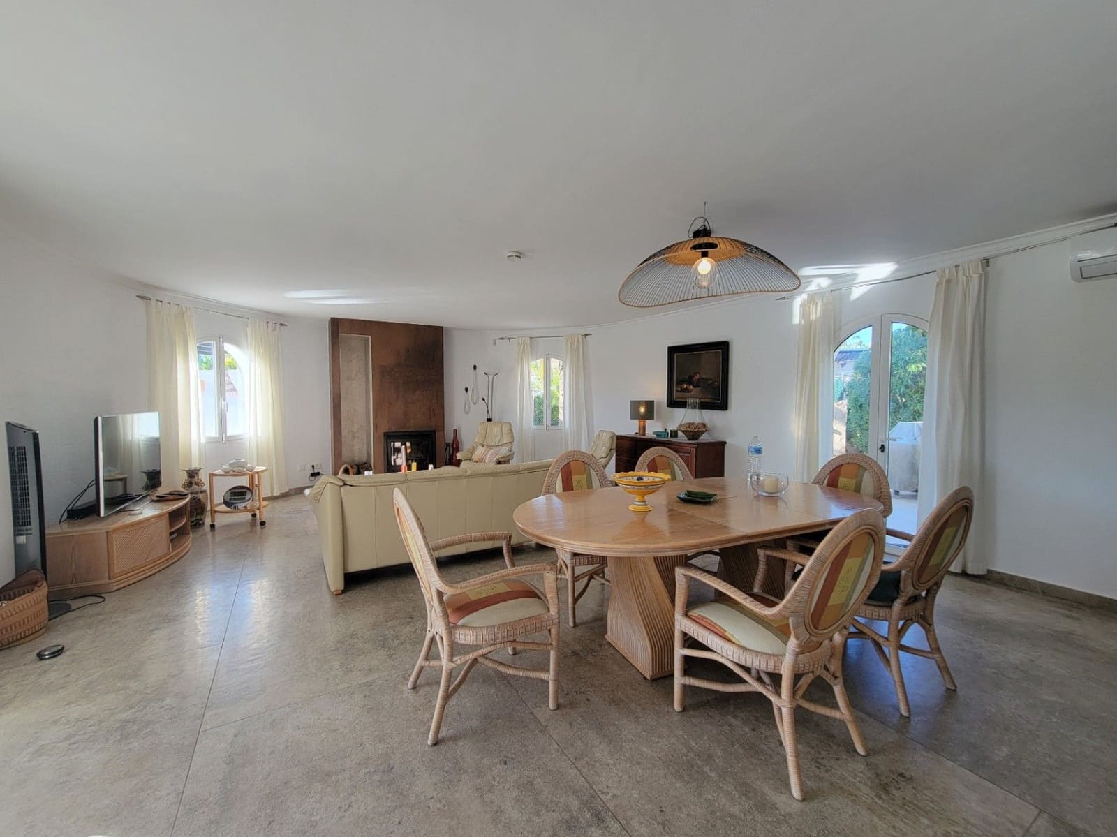 3 bedroom Villa for sale in Calpe / Calp with pool - € 795,000 (Ref: 8801878)