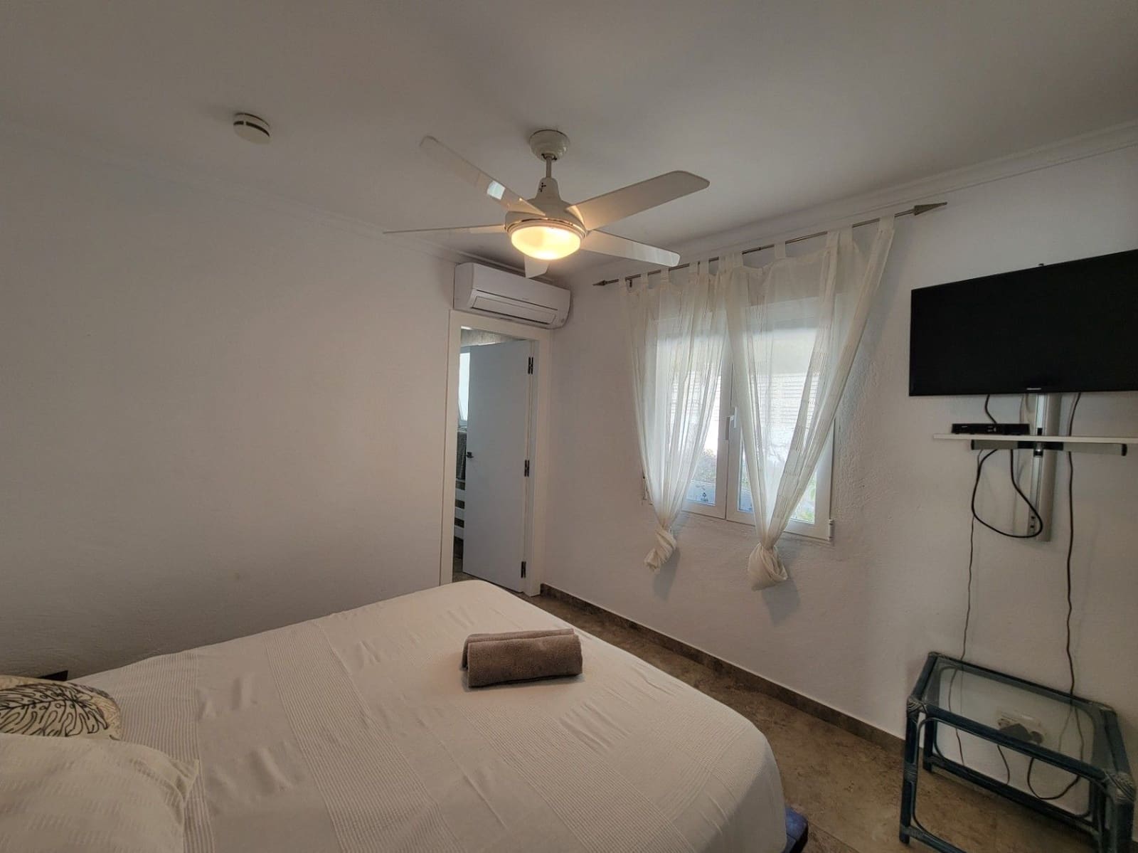 3 bedroom Villa for sale in Calpe / Calp with pool - € 795,000 (Ref: 8801878)