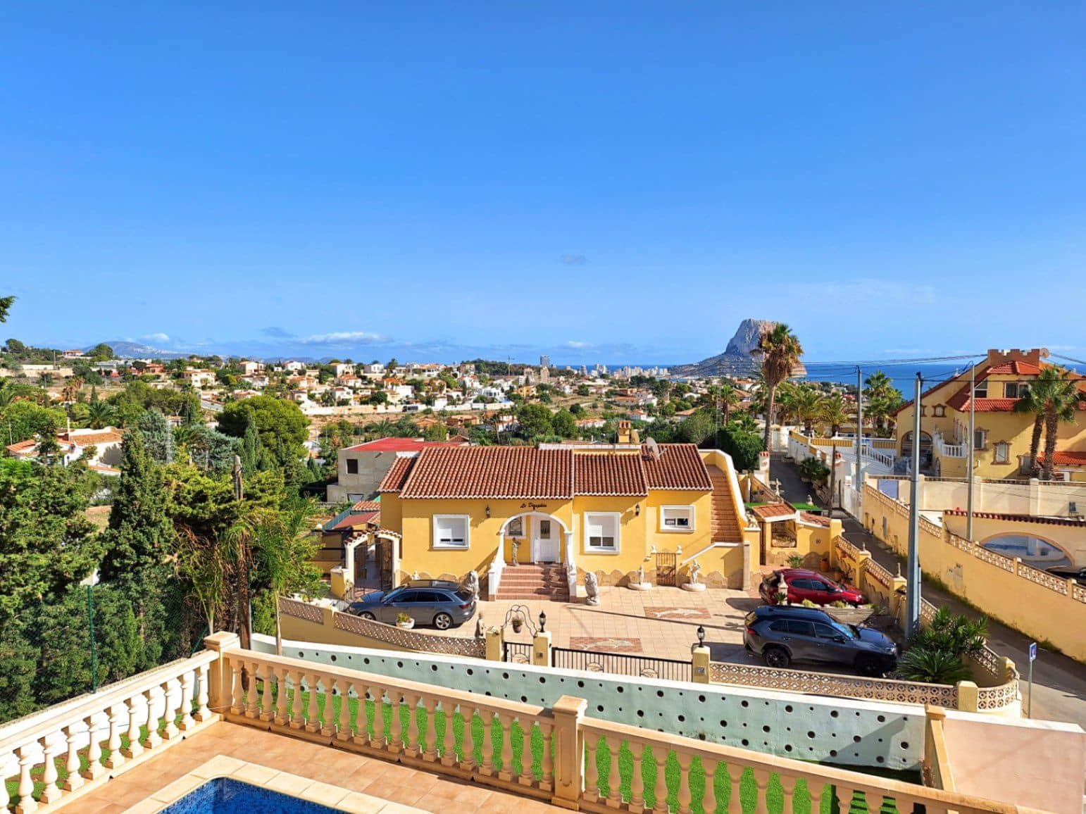 6 soverom Villa til salgs i Calpe / Calp - € 1 150 000 (Ref: 8801893)