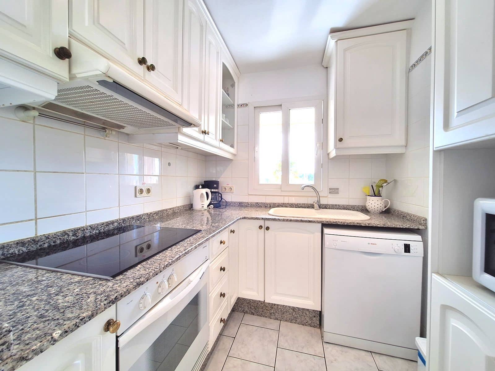 Chalet de 4 habitaciones en Calpe / Calp en venta con piscina - 532.000 € (Ref: 8801897)