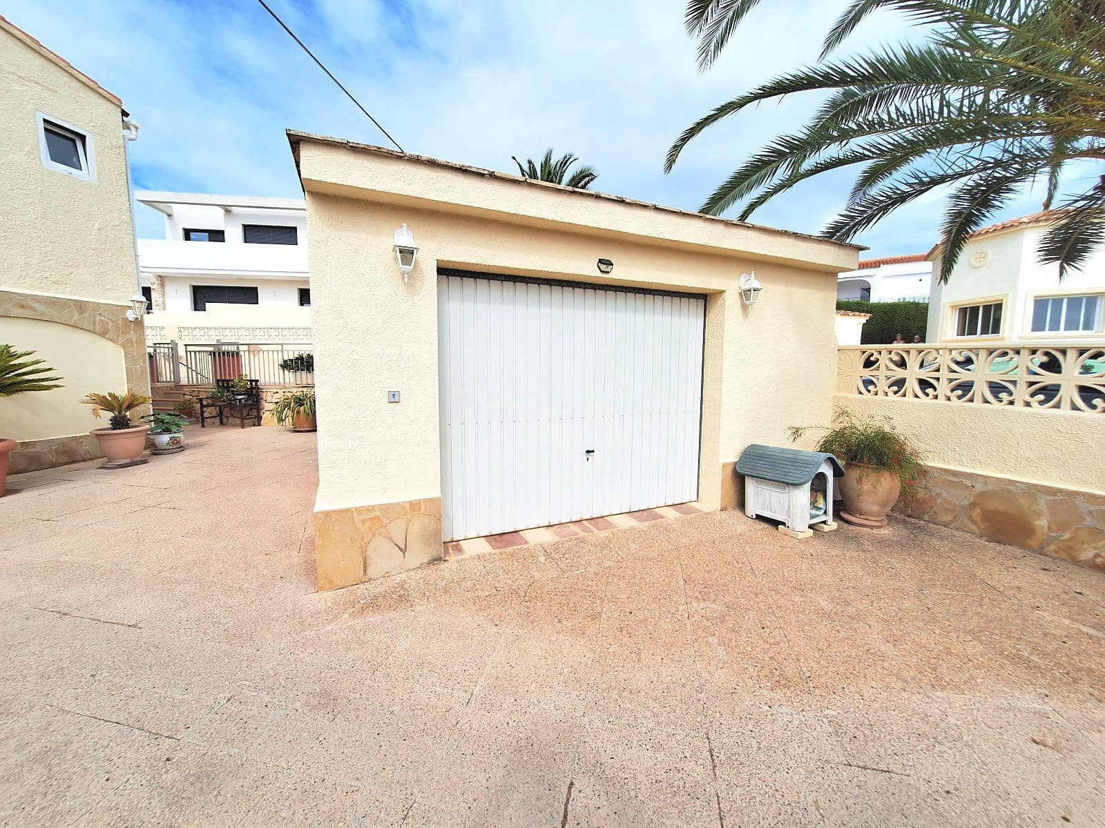 Chalet de 4 habitaciones en Calpe / Calp en venta con piscina - 532.000 € (Ref: 8801897)