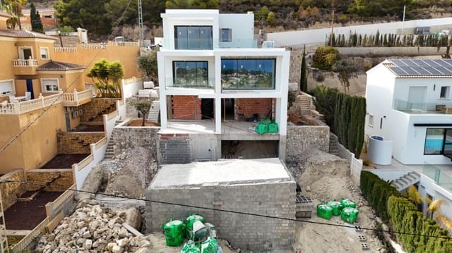 3 Zimmer Villa zu verkaufen in Calpe / Calp - 1.925.000 € (Ref: 8801927)