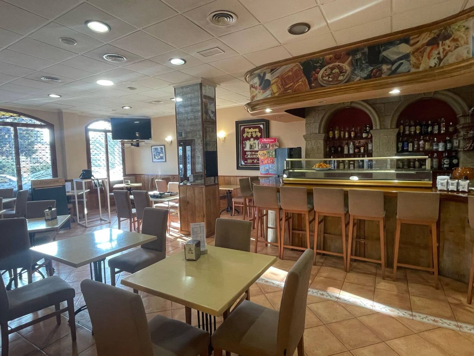 Erhverv til salg i Calpe / Calp med garage - € 950.000 (Ref: 8928601)