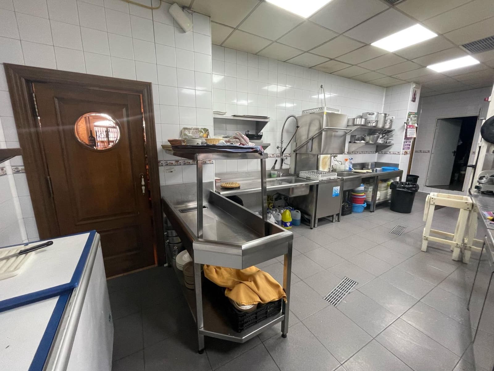 Erhverv til salg i Calpe / Calp med garage - € 950.000 (Ref: 8928601)