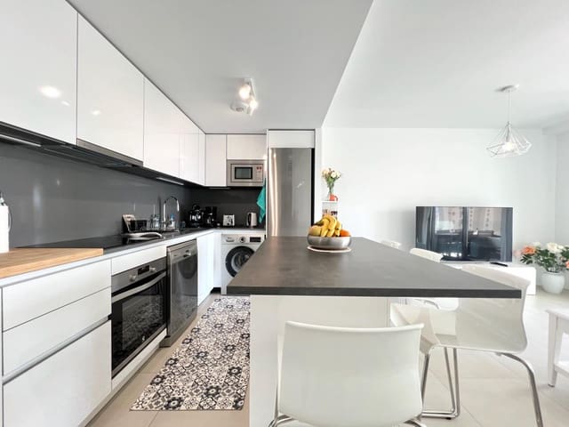 2 bedroom Apartment for sale in Calpe / Calp with garage - € 470,000 (Ref: 9001309)