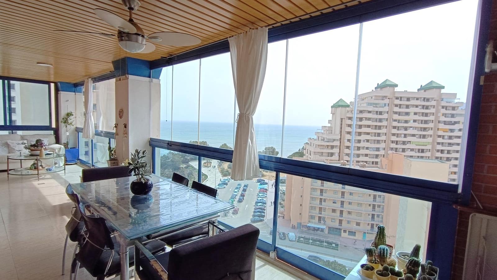 2 soveværelse Penthouse til salg i Calpe / Calp med swimmingpool - € 380.000 (Ref: 9035941)