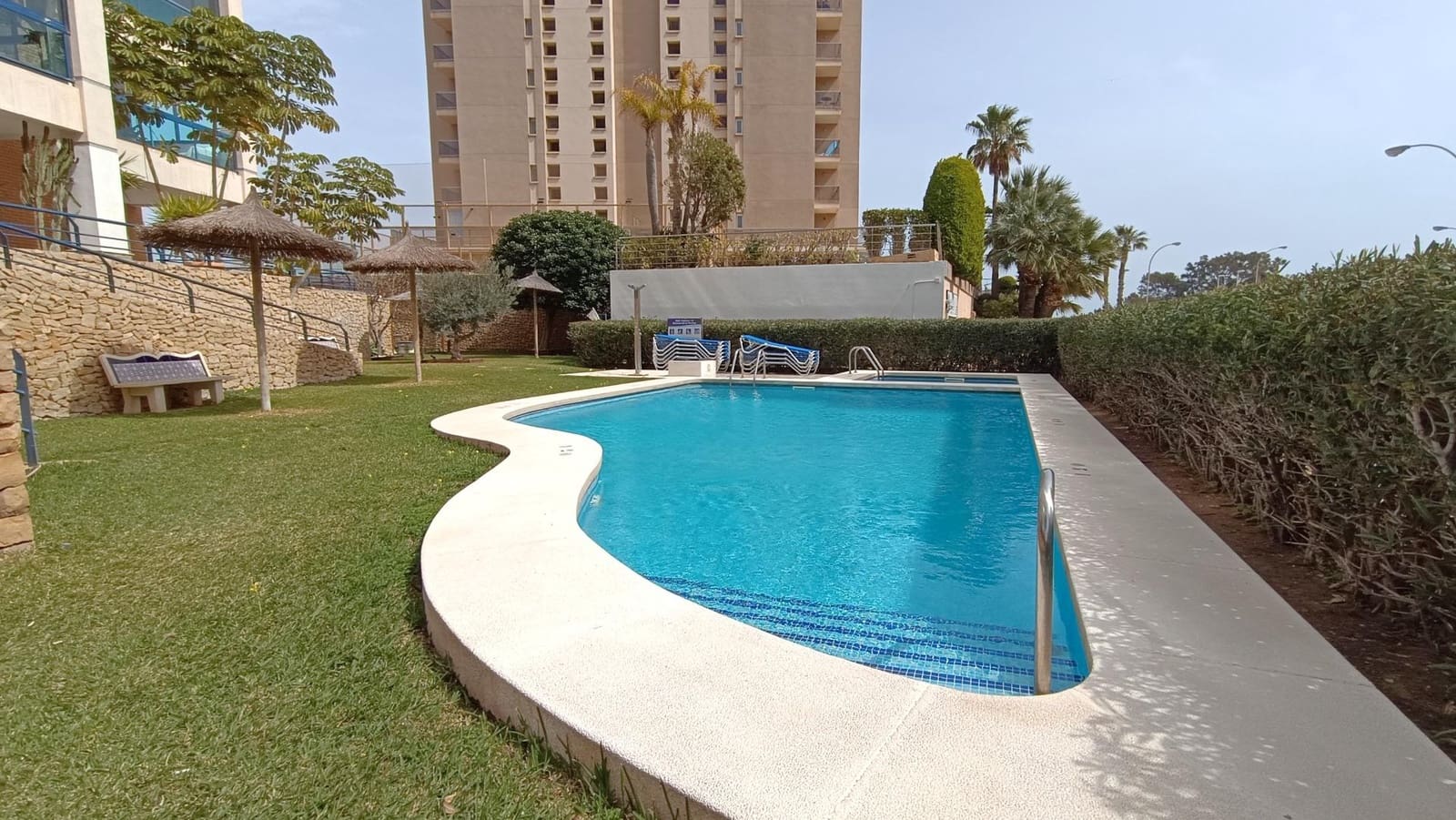 2 soveværelse Penthouse til salg i Calpe / Calp med swimmingpool - € 380.000 (Ref: 9035941)