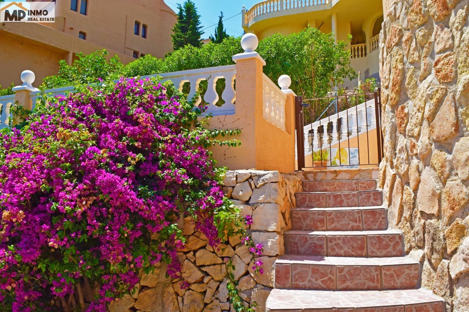 3 makuuhuone Huvila myytävänä paikassa Calpe / Calp mukana uima-altaan 
autotalli - 460 000 € (Ref: 9085468)