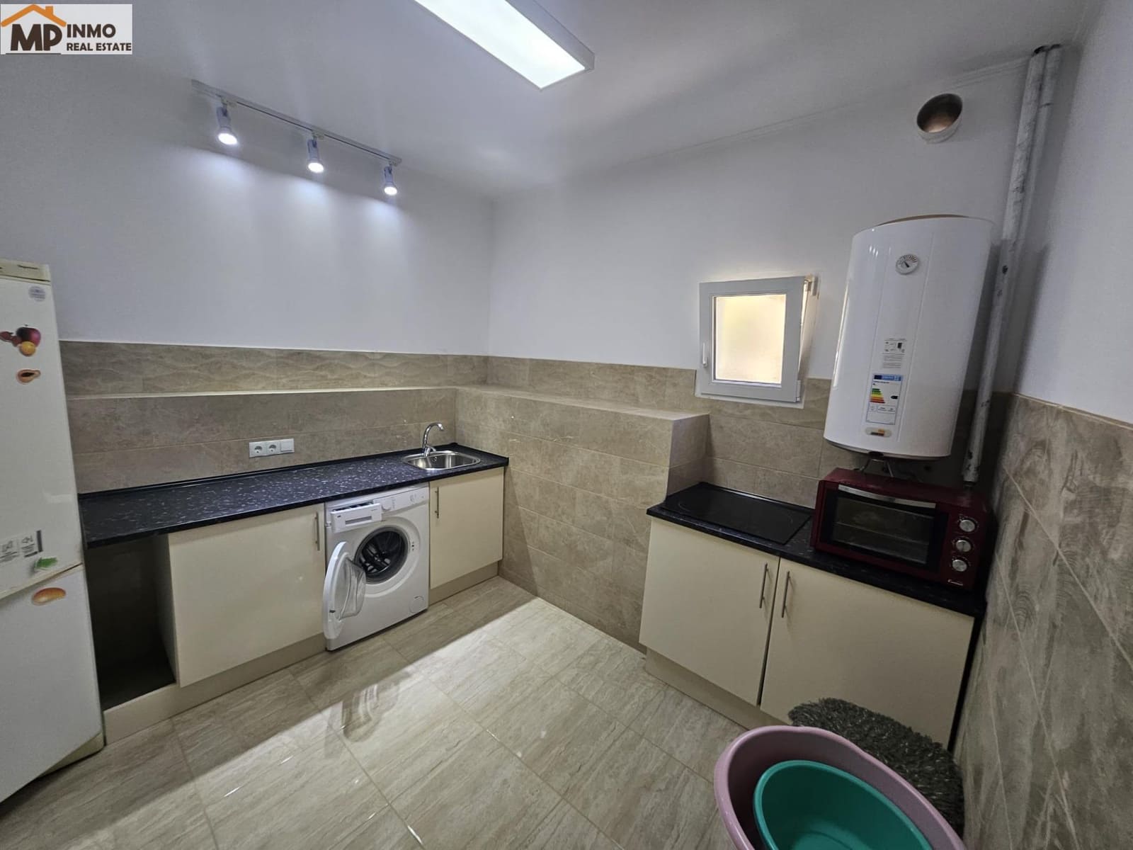 3 makuuhuone Huvila myytävänä paikassa Calpe / Calp mukana uima-altaan 
autotalli - 460 000 € (Ref: 9085468)