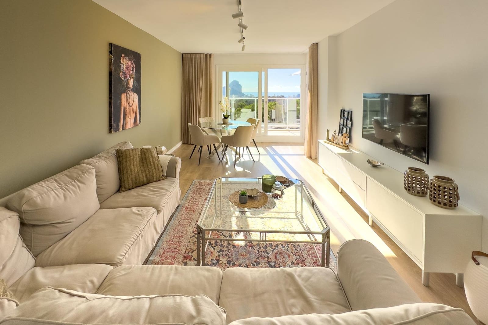 2 bedroom Apartment for sale in Calpe / Calp - € 379,500 (Ref: 9468604)