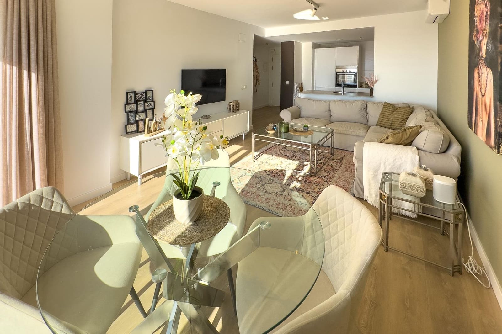 2 bedroom Apartment for sale in Calpe / Calp - € 379,500 (Ref: 9468604)