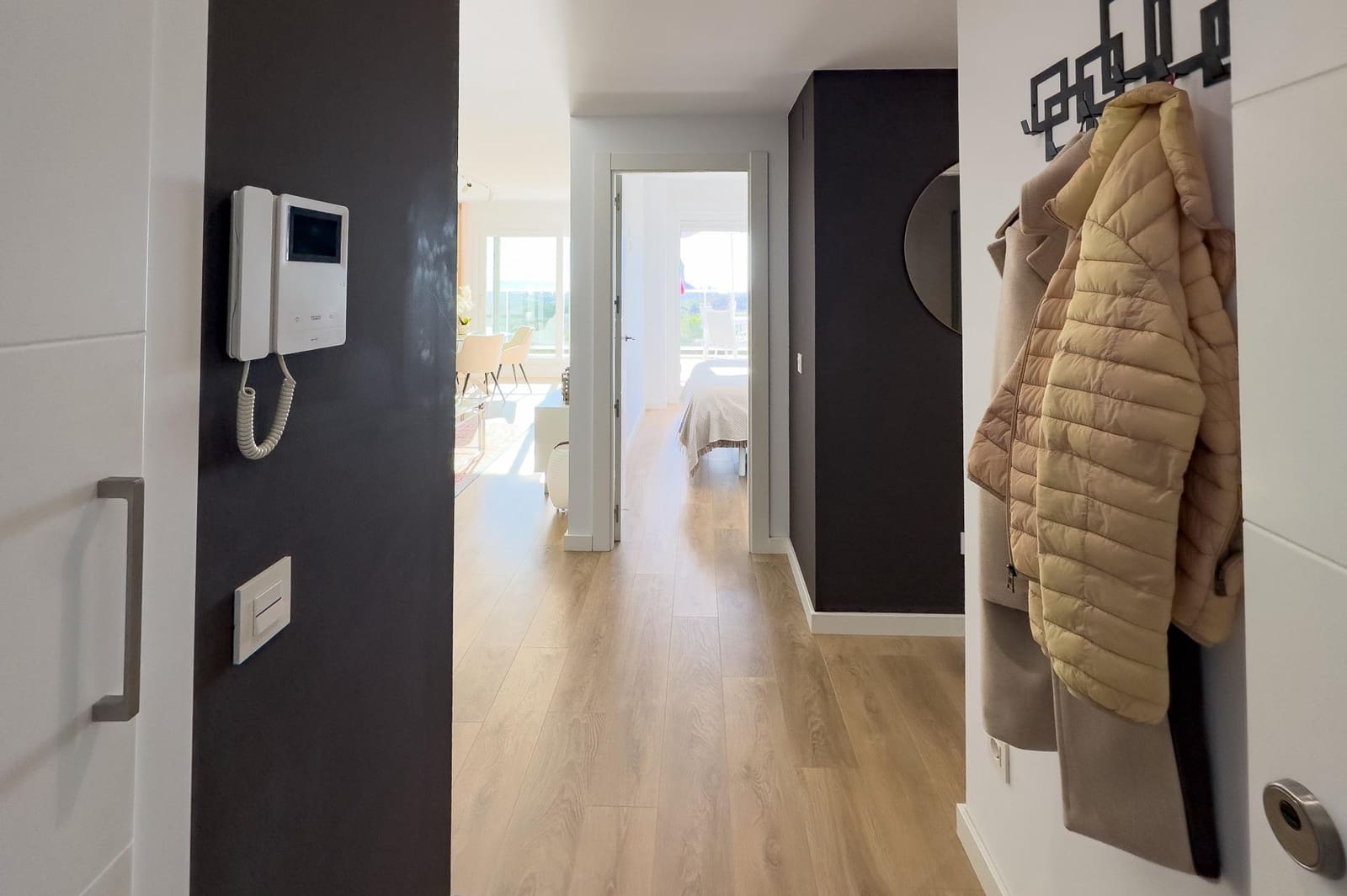 2 bedroom Apartment for sale in Calpe / Calp - € 379,500 (Ref: 9468604)