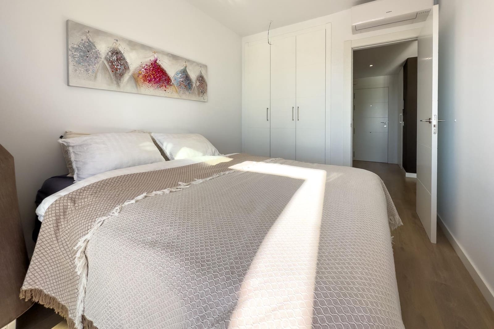 2 bedroom Apartment for sale in Calpe / Calp - € 379,500 (Ref: 9468604)