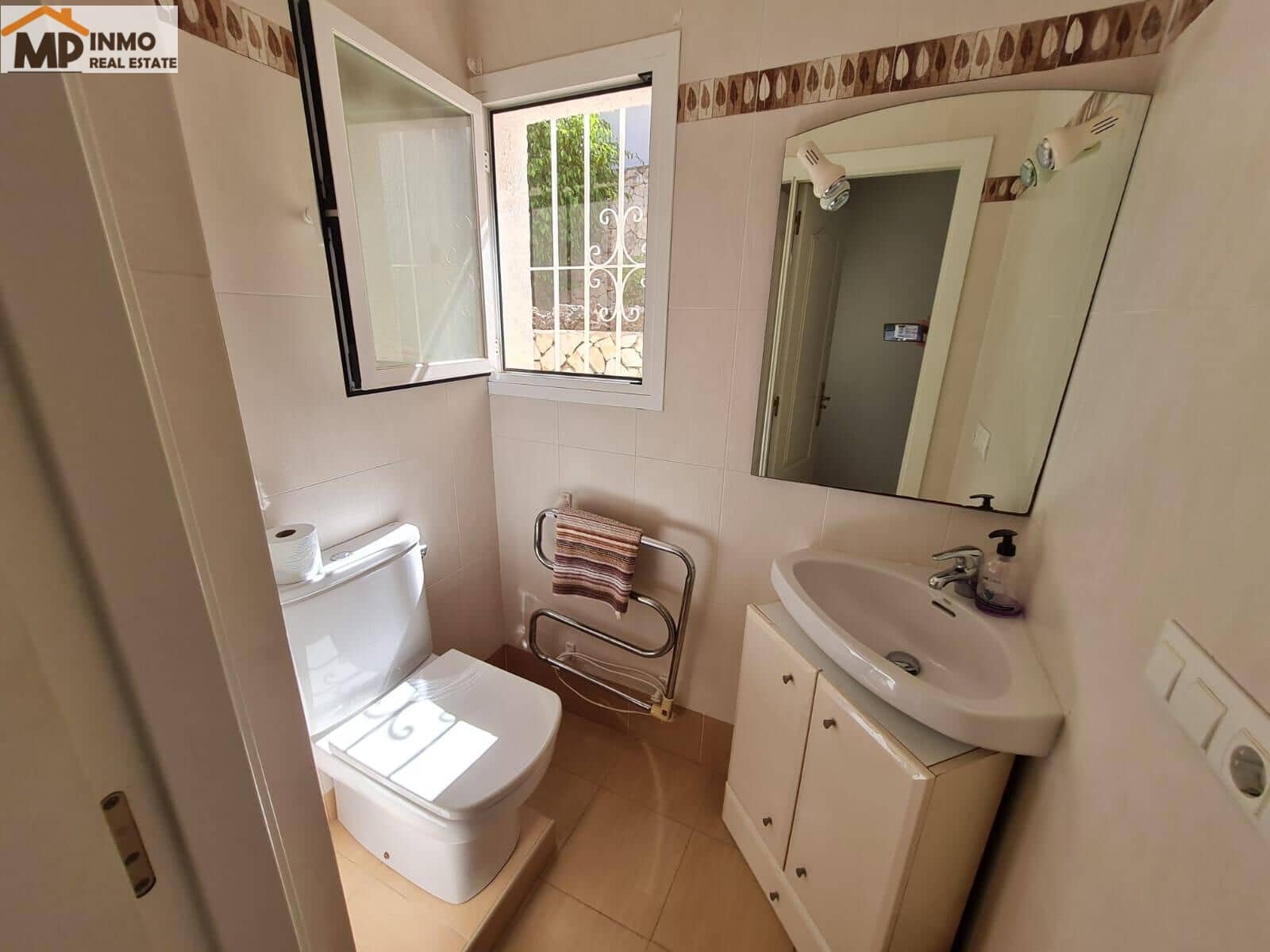 3 soveværelse Villa til salg i Calpe / Calp med swimmingpool garage - € 495.000 (Ref: 9468605)