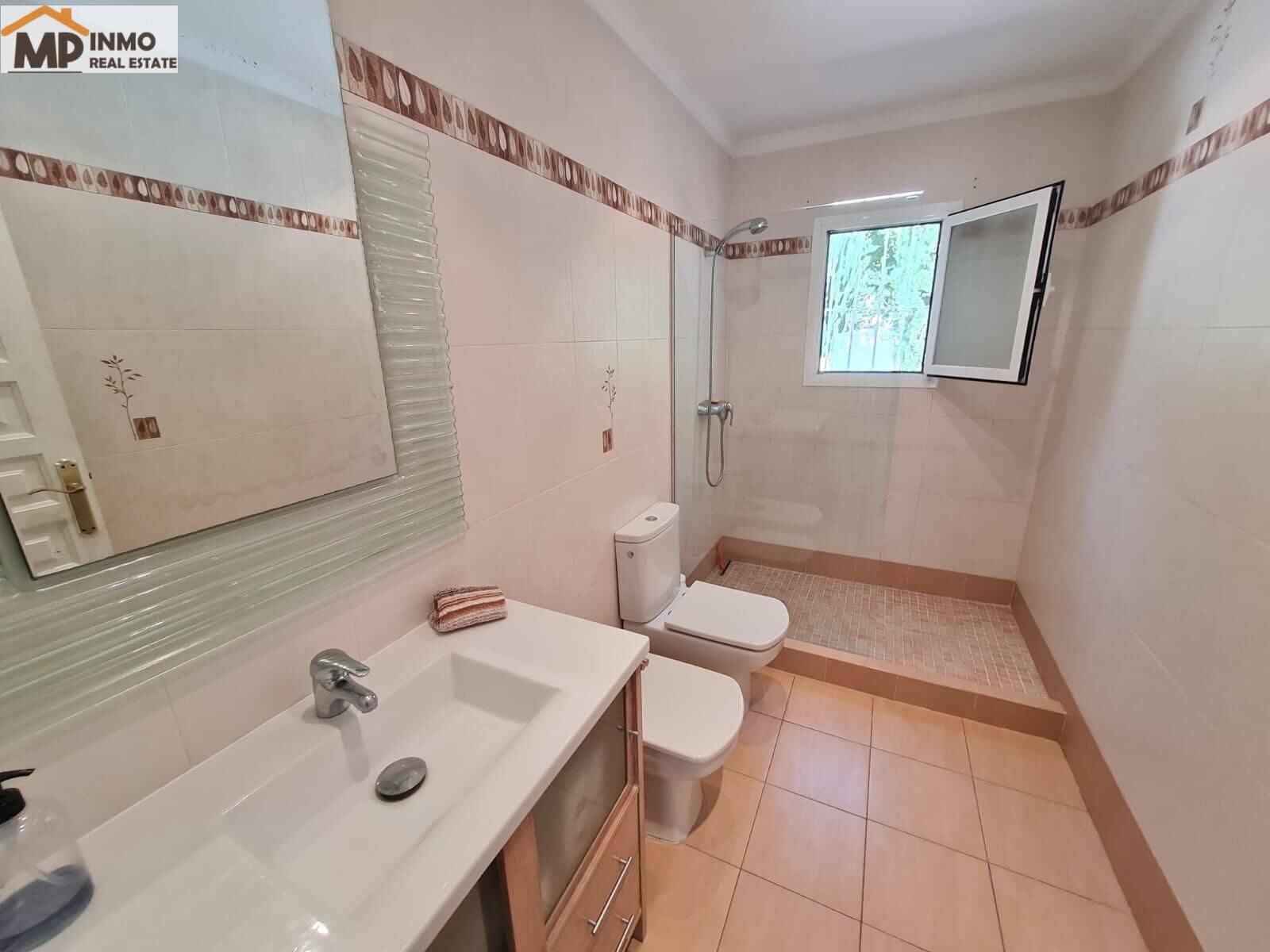 3 soveværelse Villa til salg i Calpe / Calp med swimmingpool garage - € 495.000 (Ref: 9468605)