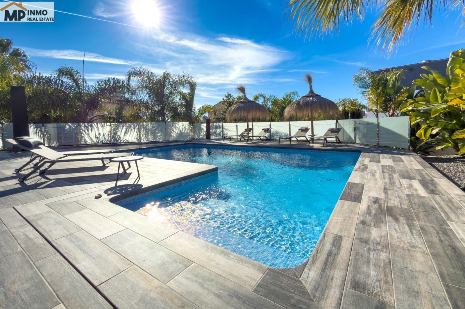 3 bedroom Villa for sale in Calpe / Calp with pool garage - € 895,000 (Ref: 9562074)