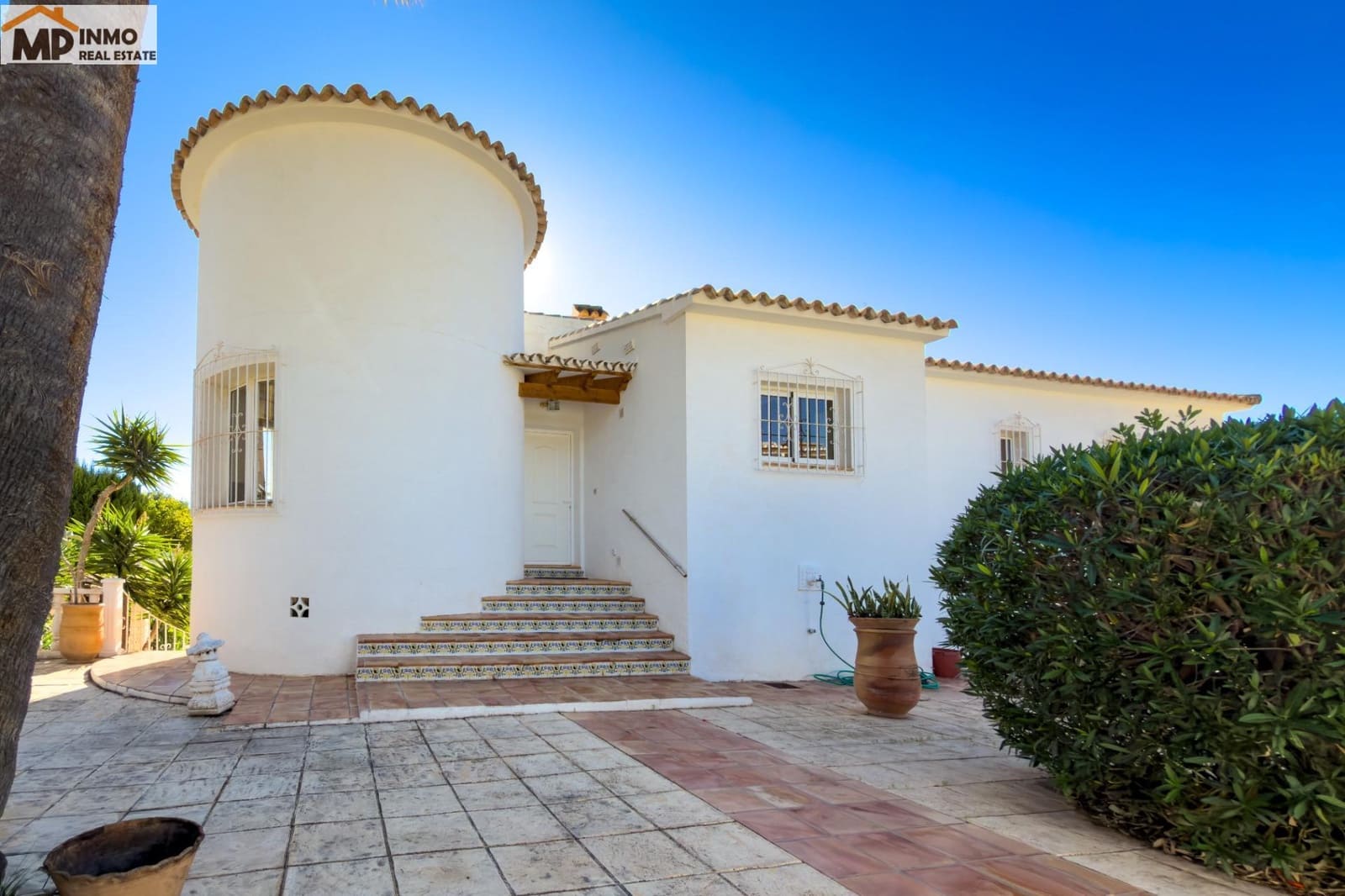 4 soveværelse Villa til salg i Benissa med swimmingpool - € 650.000 (Ref: 9562075)