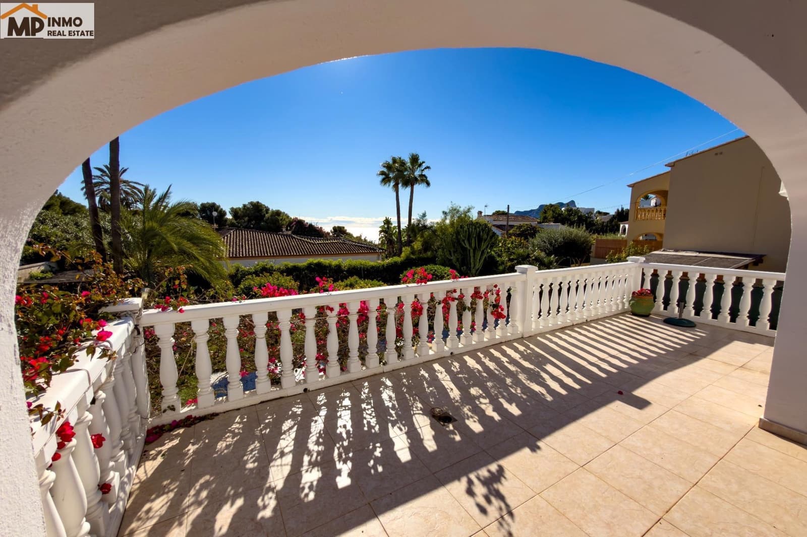 4 soveværelse Villa til salg i Benissa med swimmingpool - € 650.000 (Ref: 9562075)