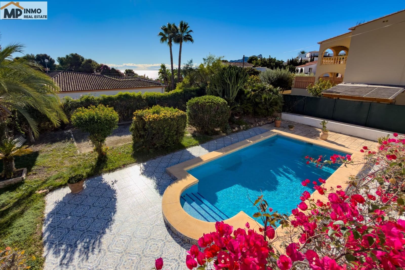 4 soveværelse Villa til salg i Benissa med swimmingpool - € 650.000 (Ref: 9562075)