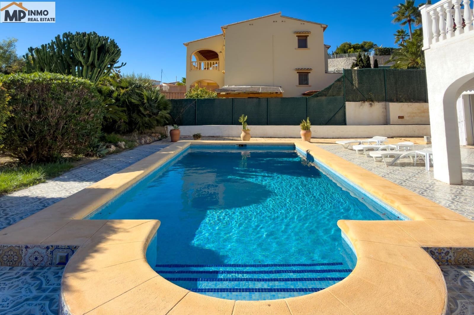 4 soveværelse Villa til salg i Benissa med swimmingpool - € 650.000 (Ref: 9562075)