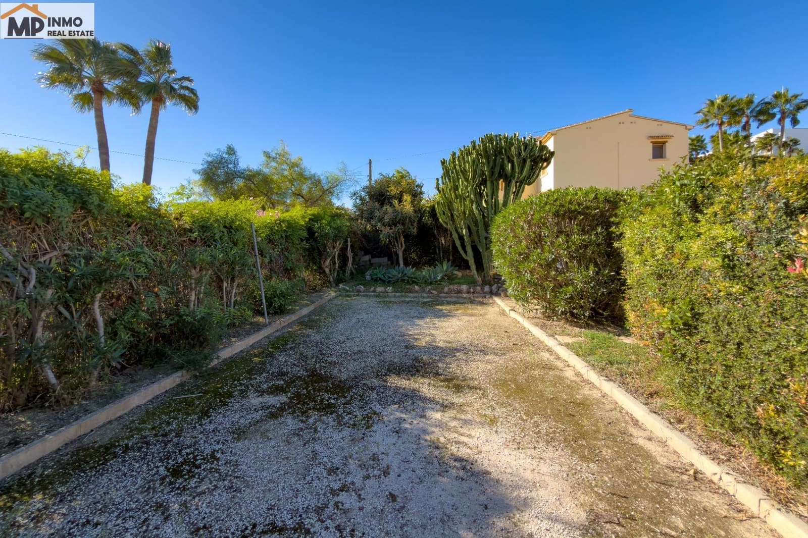 4 soveværelse Villa til salg i Benissa med swimmingpool - € 650.000 (Ref: 9562075)