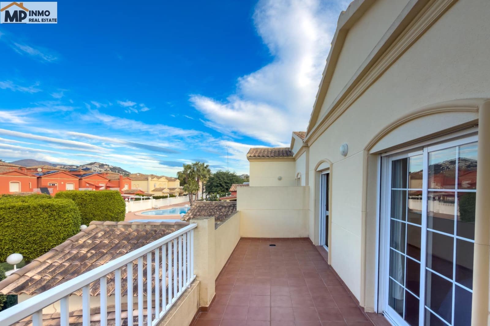 3 soveværelse Bungalow til salg i Calpe / Calp med swimmingpool garage - € 499.000 (Ref: 9562076)