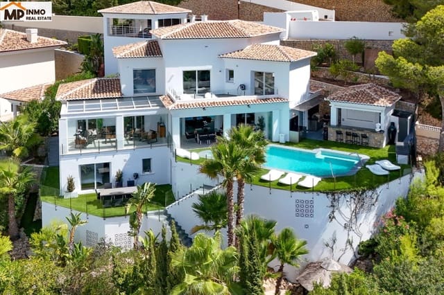 5 soverom Villa til salgs i Paichi, Teulada-Moraira med svømmebasseng garasje - € 2 495 000 (Ref: 9630312)