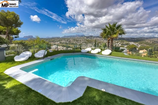5 soverom Villa til salgs i Paichi, Teulada-Moraira med svømmebasseng garasje - € 2 495 000 (Ref: 9630312)