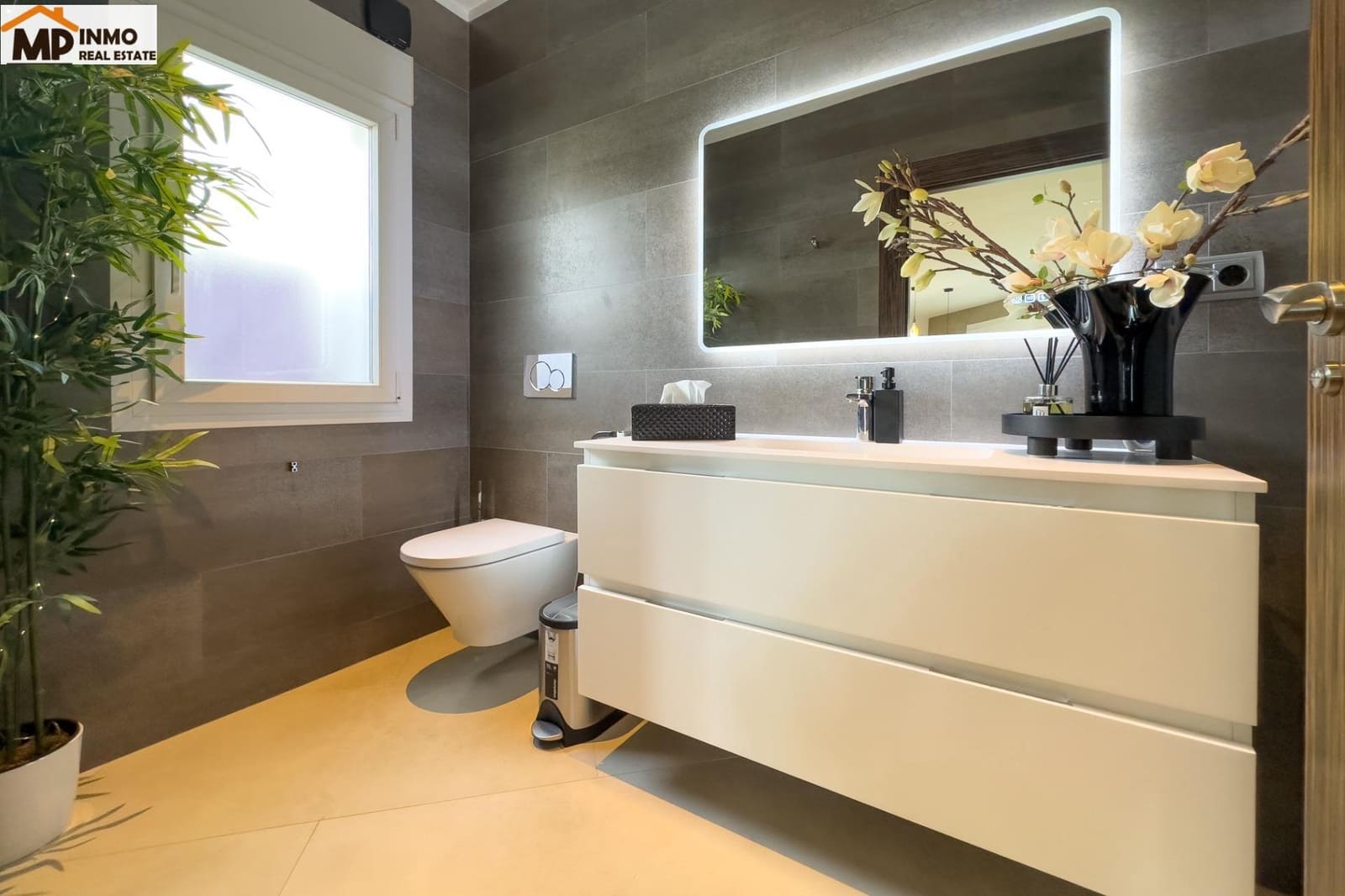 5 soverom Villa til salgs i Moraira med svømmebasseng garasje - € 2 495 000 (Ref: 9630312)