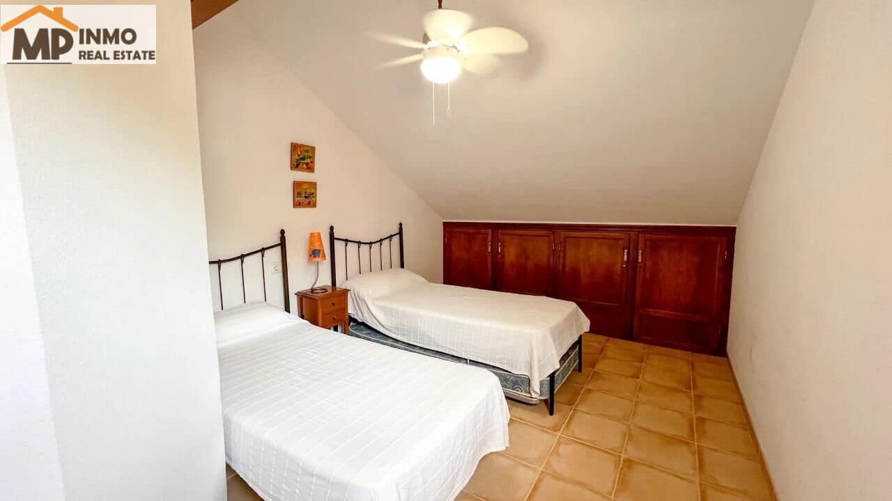 3 makuuhuone Bungalow myytävänä paikassa Calpe / Calp mukana uima-altaan - 499 000 € (Ref: 9630313)