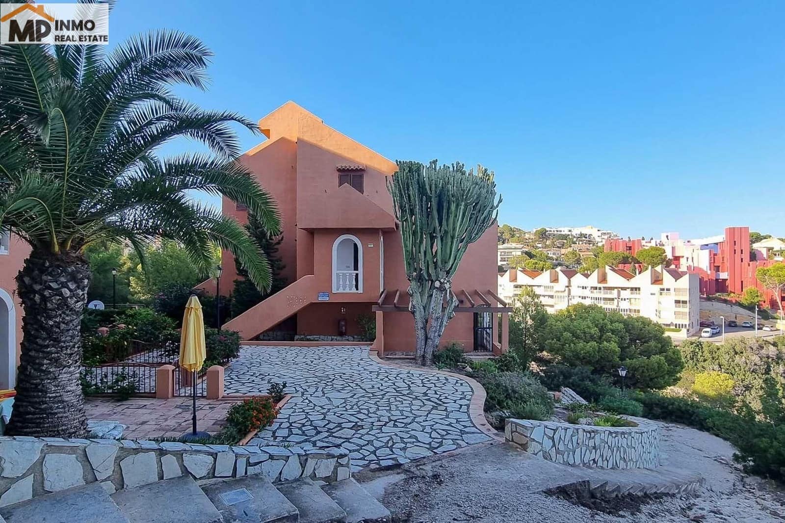 3 makuuhuone Bungalow myytävänä paikassa Calpe / Calp mukana uima-altaan - 499 000 € (Ref: 9630313)