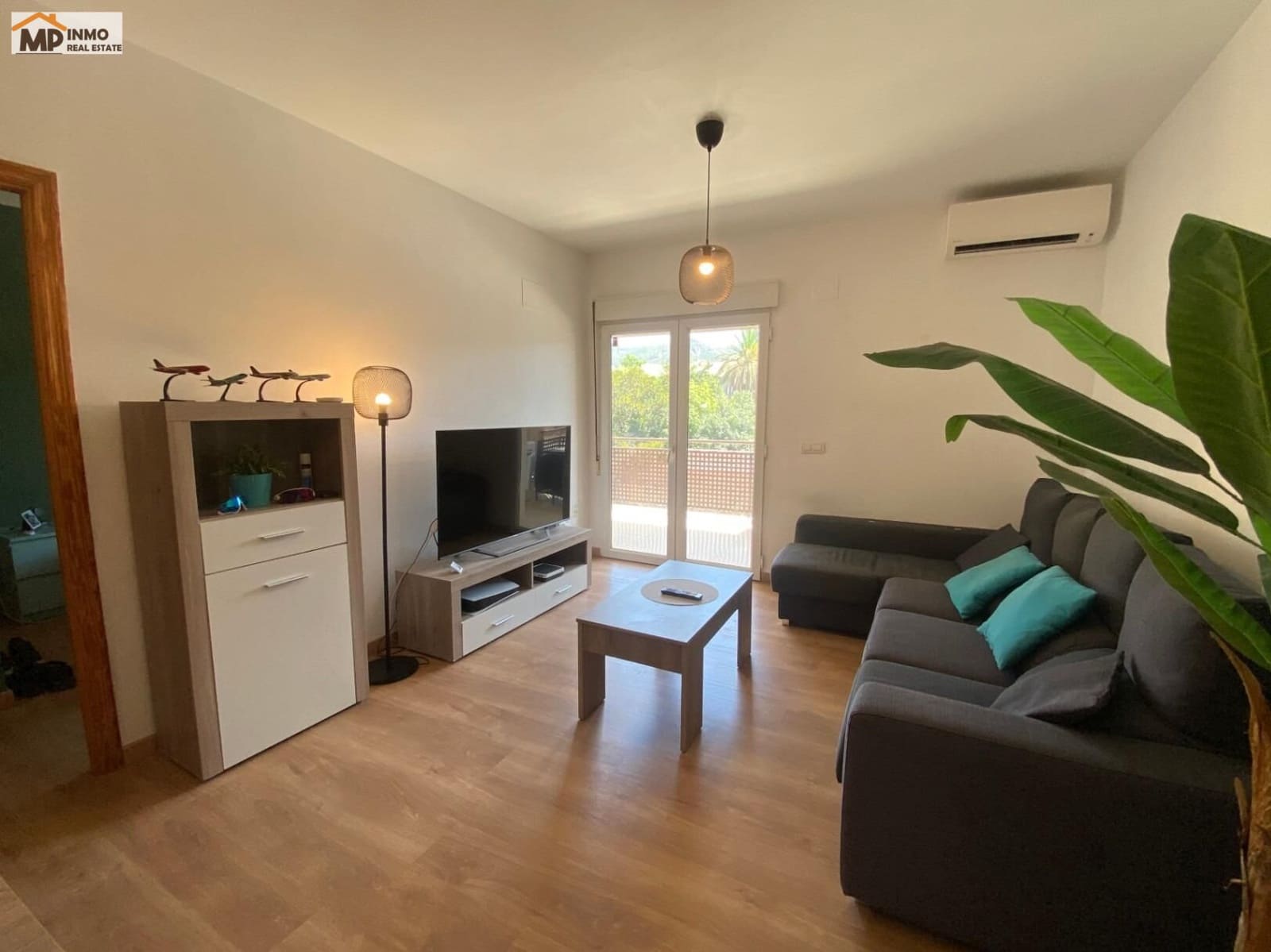 3 Zimmer Apartment zu verkaufen in Jalon / Xalo mit Garage - 225.000 € (Ref: 9630317)