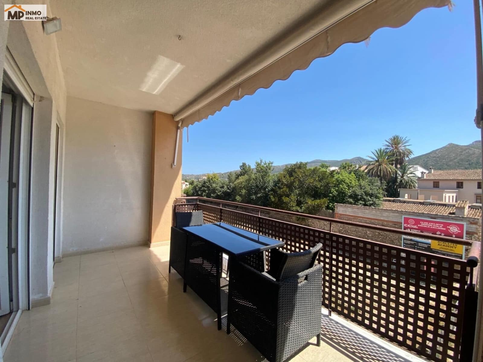 3 Zimmer Apartment zu verkaufen in Jalon / Xalo mit Garage - 225.000 € (Ref: 9630317)