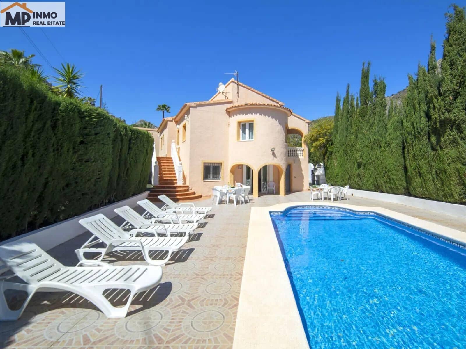 6 quarto Moradia para venda em Calpe / Calp com piscina - 520 000 € (Ref: 9630321)