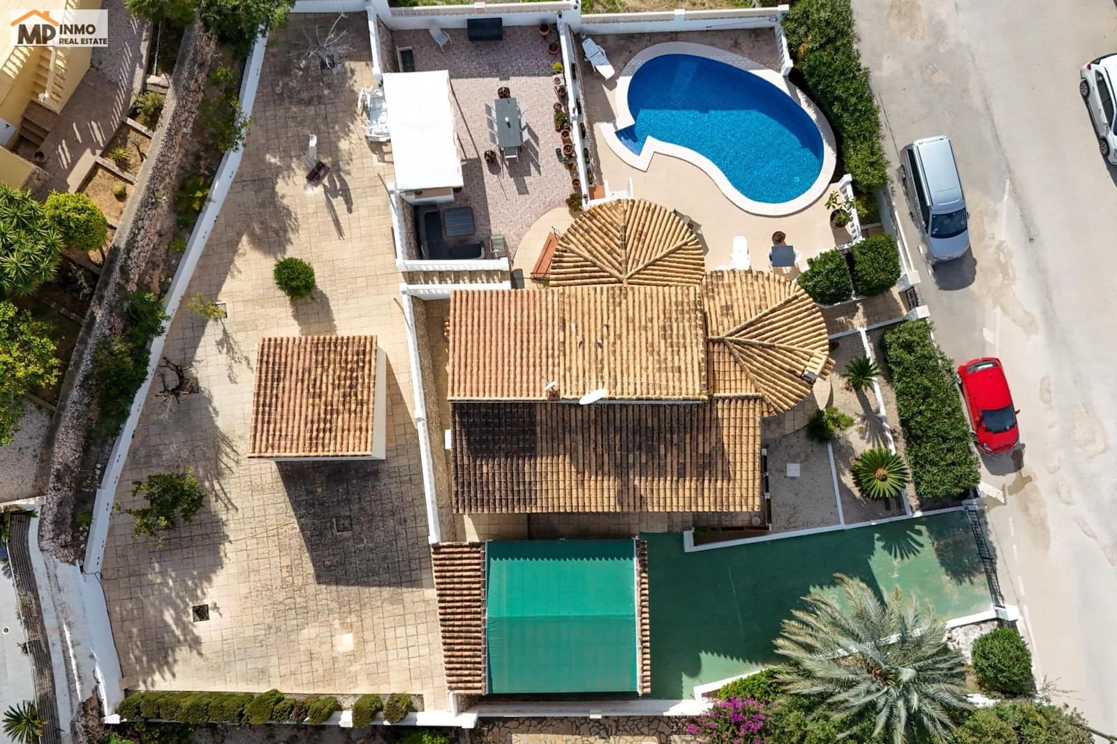 Chalet de 4 habitaciones en Calpe / Calp en venta con piscina garaje - 525.000 € (Ref: 9630325)