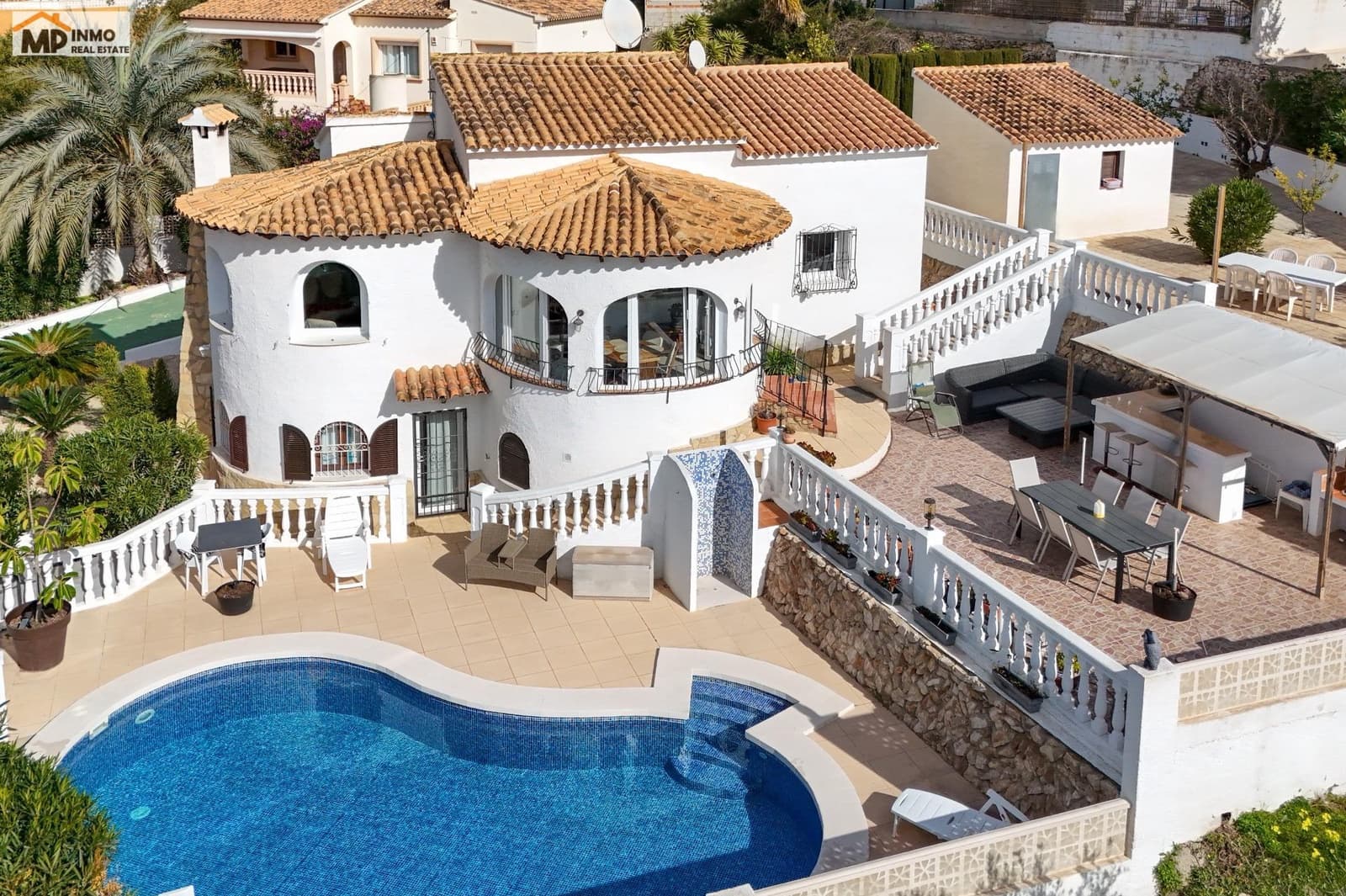 Chalet de 4 habitaciones en Calpe / Calp en venta con piscina garaje - 525.000 € (Ref: 9630325)