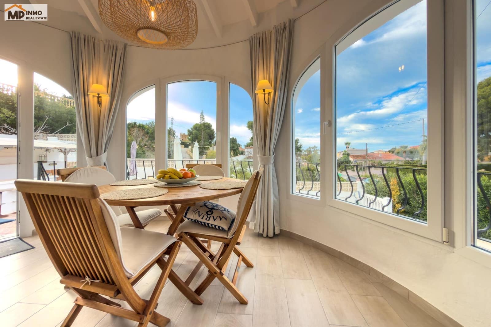 Chalet de 4 habitaciones en Calpe / Calp en venta con piscina garaje - 525.000 € (Ref: 9630325)