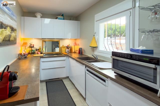 Chalet de 4 habitaciones en Calpe / Calp en venta con piscina garaje - 525.000 € (Ref: 9630325)