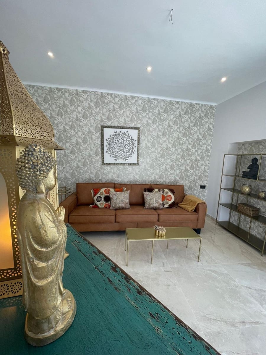 5 bedroom Villa for sale in Calpe / Calp with pool garage - € 1,250,000 (Ref: 9652229)