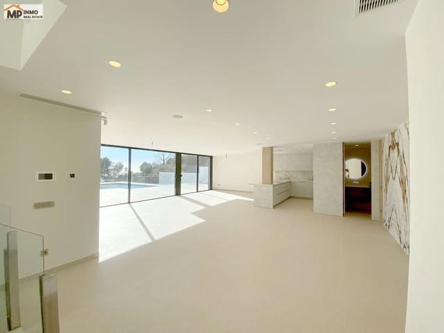 Chalet de 6 habitaciones en Benissa en venta con piscina - 4.000.000 € (Ref: 9686779)