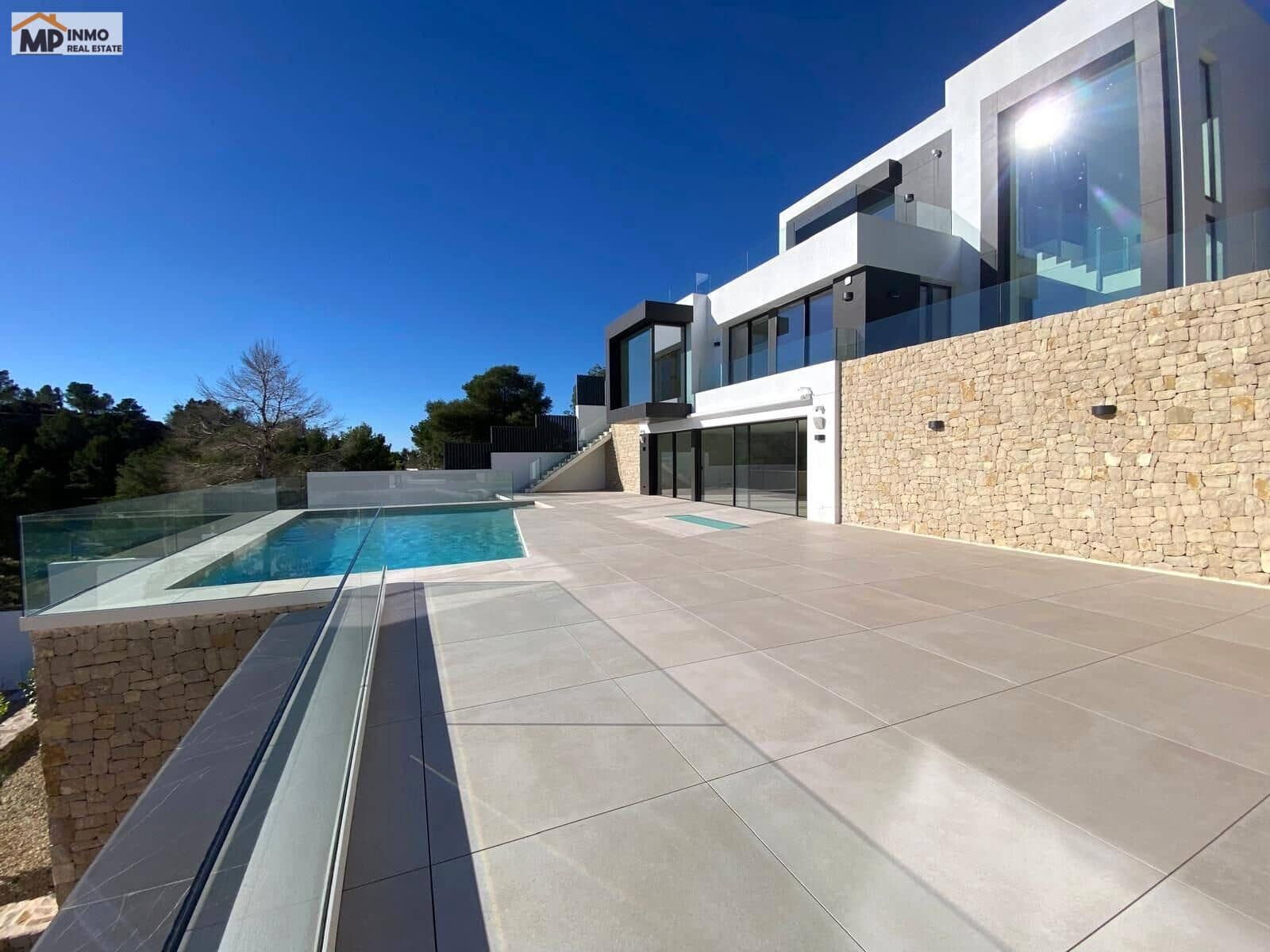 Chalet de 6 habitaciones en Benissa en venta con piscina - 4.000.000 € (Ref: 9686779)