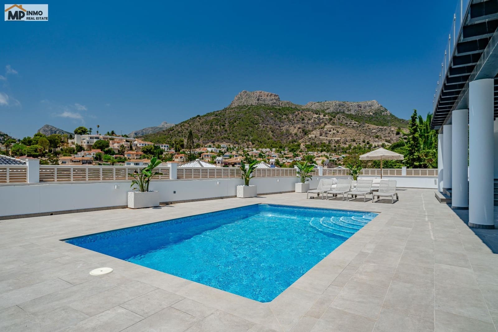 4 chambre Villa/Maison à vendre à Calpe / Calp avec piscine - 1 099 000 € (Ref: 9755953)