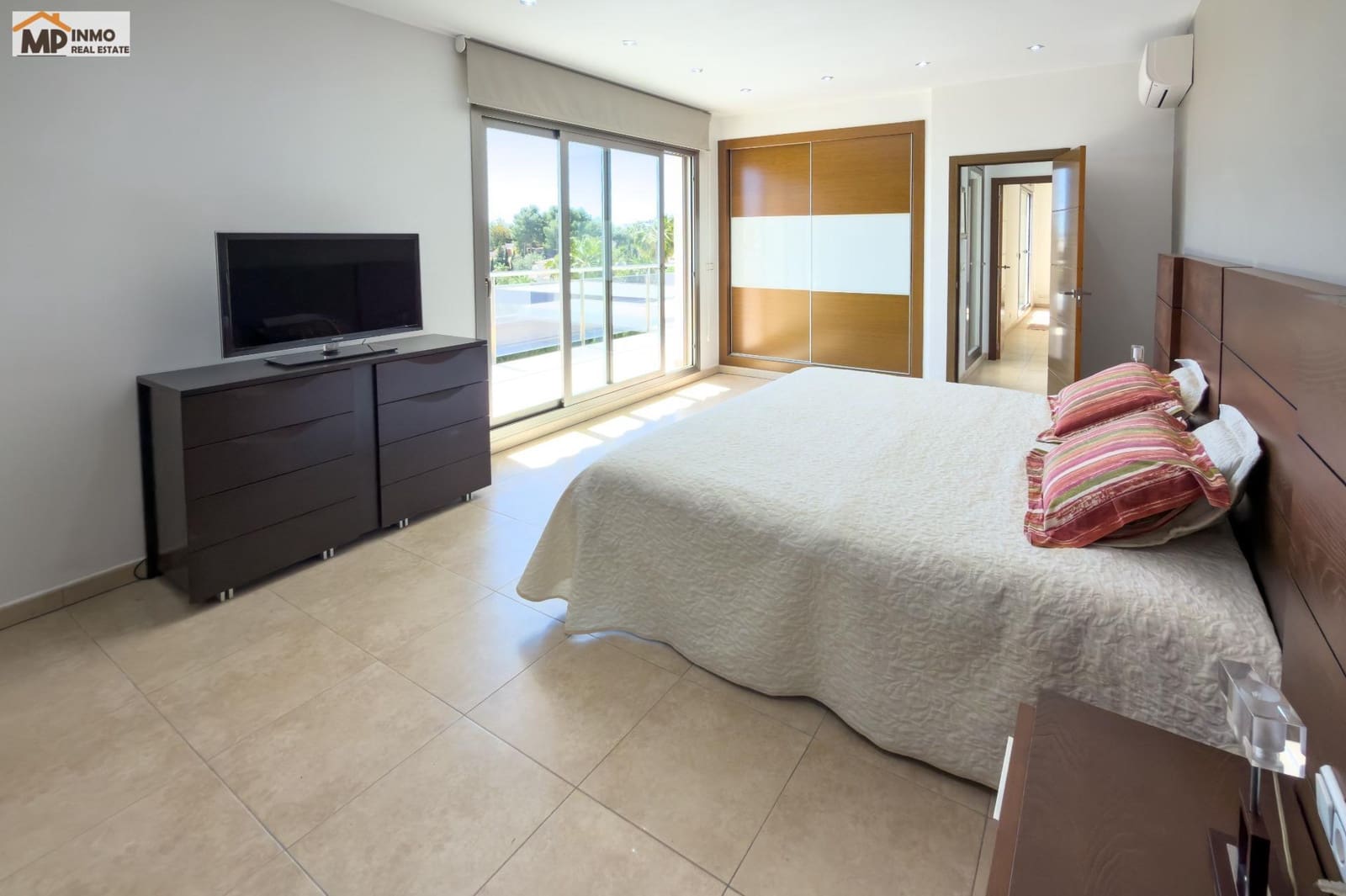 3 sovrum Villa till salu i Calpe / Calp med pool garage - 1 450 000 € (Ref: 9770829)