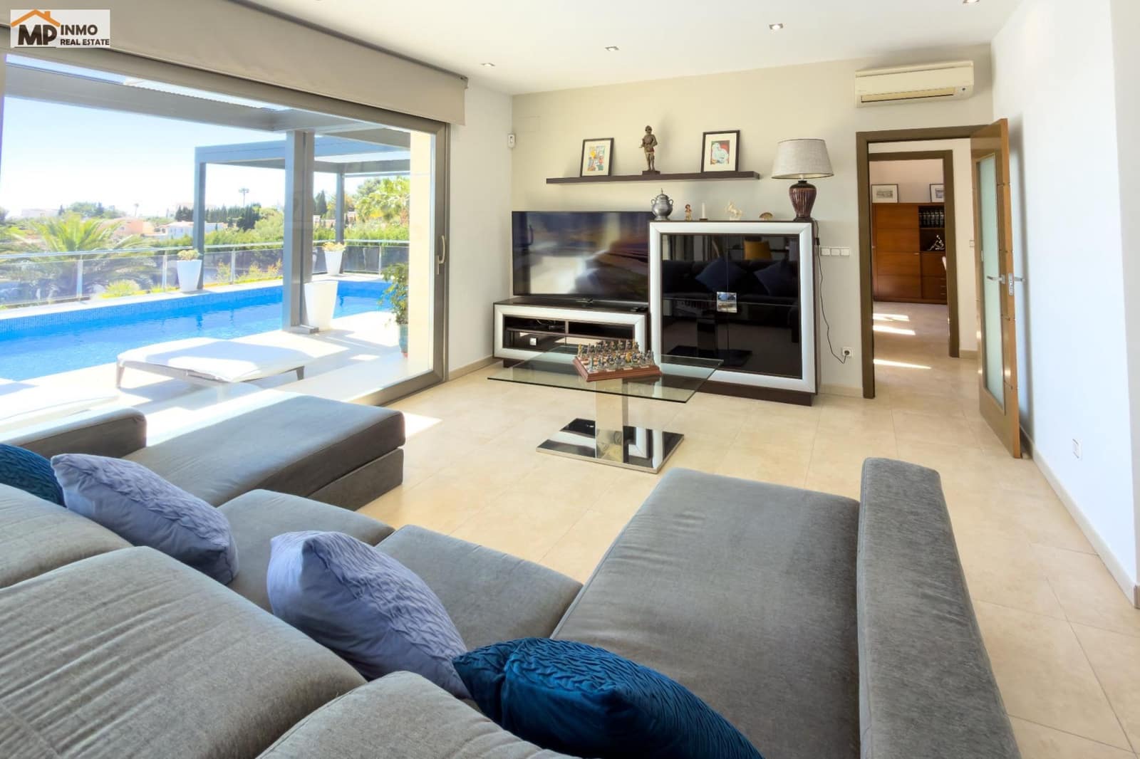 3 sovrum Villa till salu i Calpe / Calp med pool garage - 1 450 000 € (Ref: 9770829)