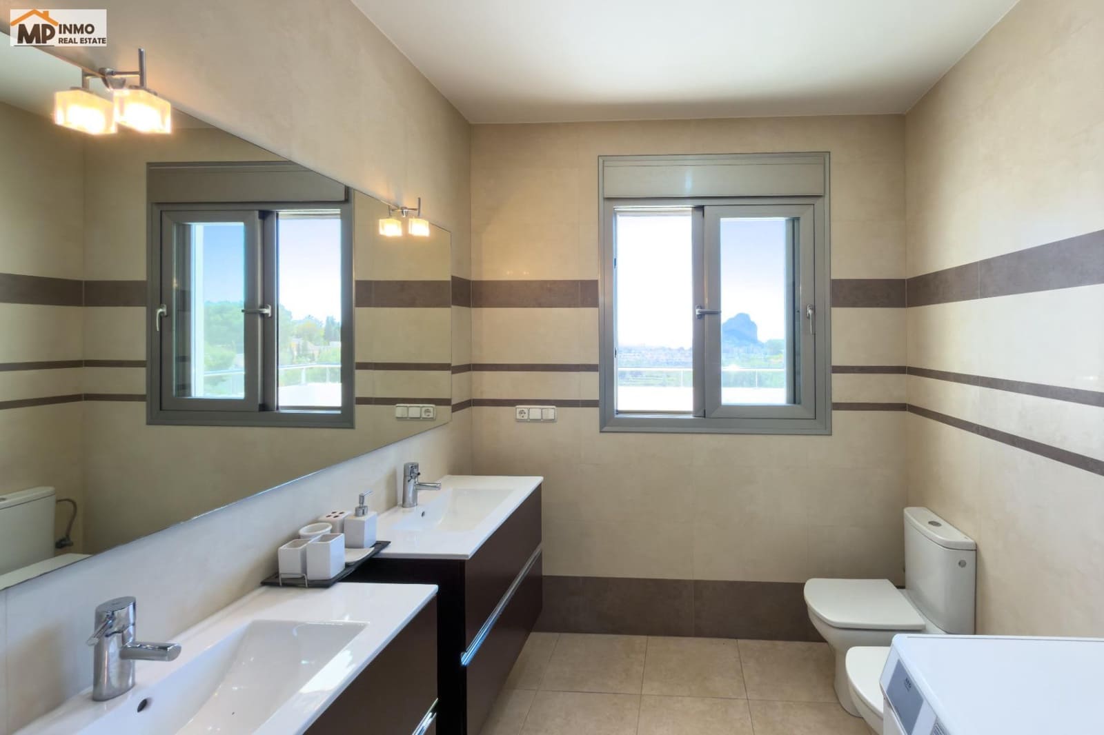 3 sovrum Villa till salu i Calpe / Calp med pool garage - 1 450 000 € (Ref: 9770829)