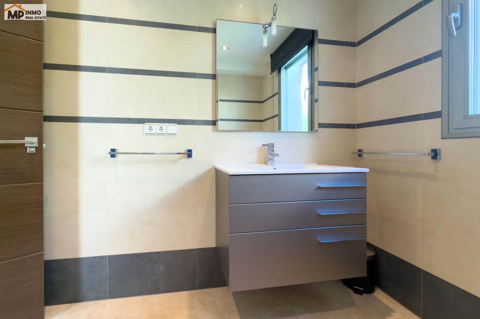 3 sovrum Villa till salu i Calpe / Calp med pool garage - 1 450 000 € (Ref: 9770829)