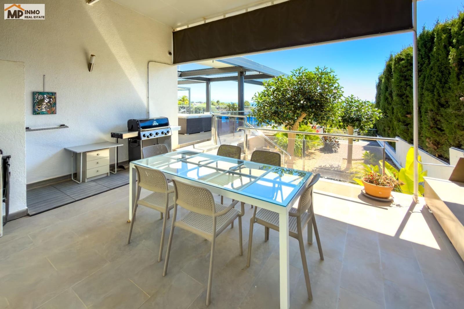 3 sovrum Villa till salu i Calpe / Calp med pool garage - 1 450 000 € (Ref: 9770829)