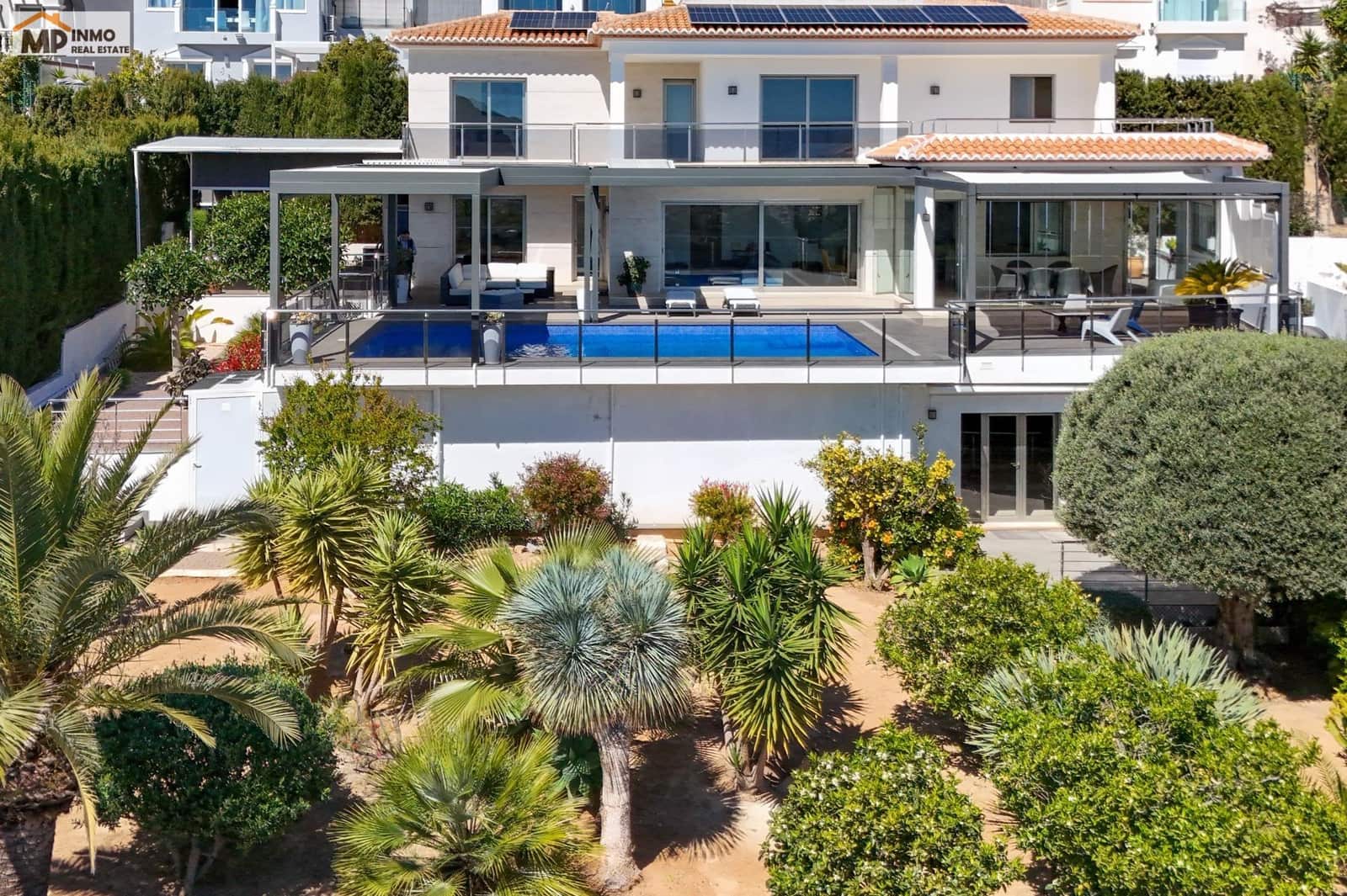 3 sovrum Villa till salu i Calpe / Calp med pool garage - 1 450 000 € (Ref: 9770829)