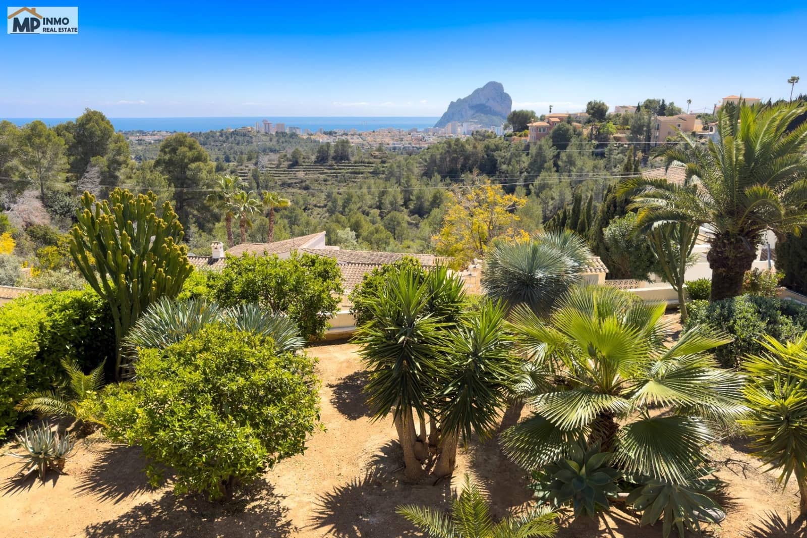 3 sovrum Villa till salu i Calpe / Calp med pool garage - 1 450 000 € (Ref: 9770829)