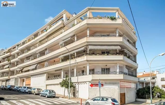 Apartamento de 2 habitaciones en Calpe / Calp en venta con piscina garaje - 290.000 € (Ref: 9816047)